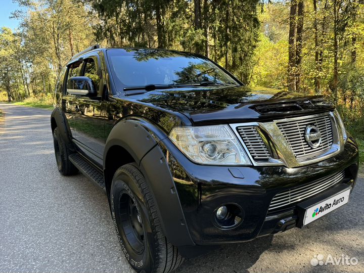 Nissan Pathfinder 2.5 AT, 2013, 235 000 км