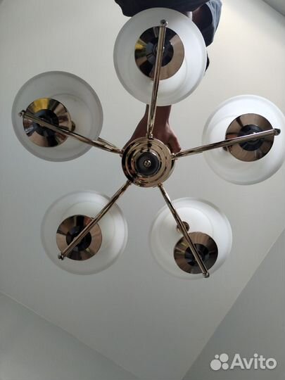 Люстра потолочная