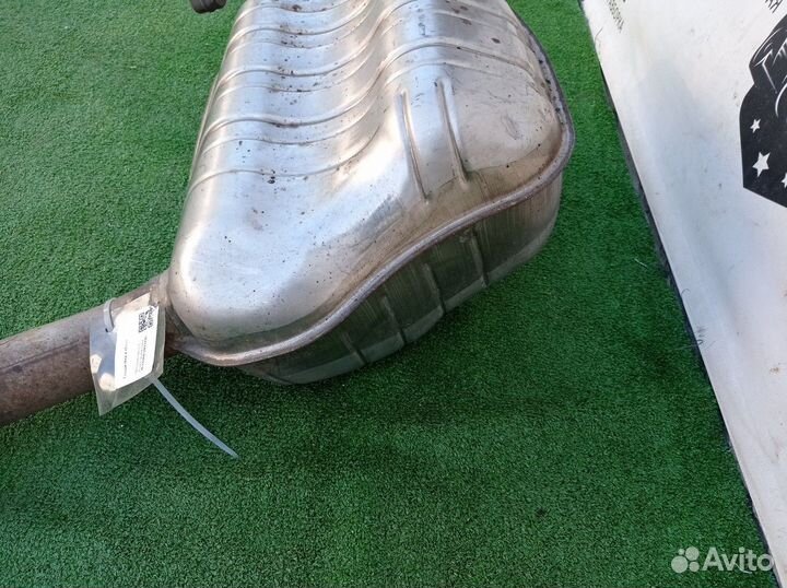 Банка глушителя задняя Mercedes-Benz C-class