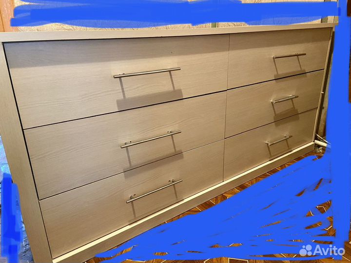 Продам комод с зеркалом