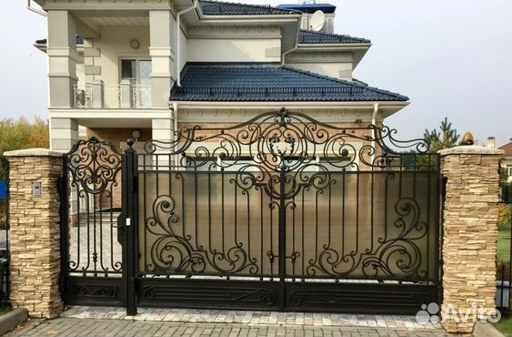 Ворота кованые