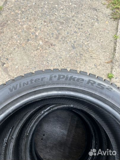 Hankook Winter I'Pike RS2 W429 24.5/45 R18