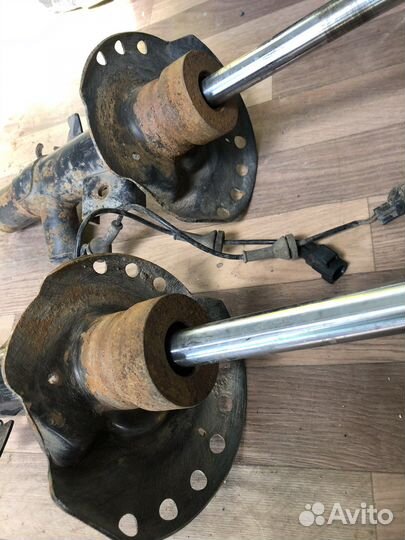 Ford Galaxy 1744692, 1744697