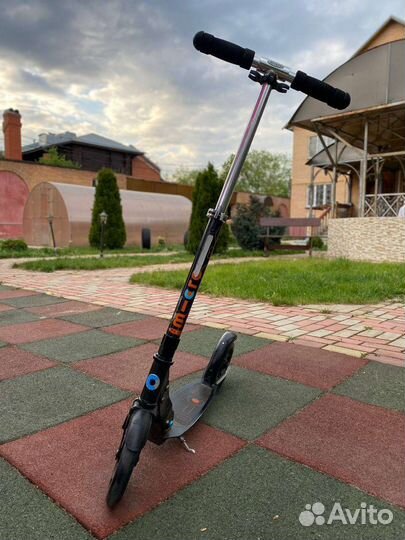 Самокат взрослый Micro Микро