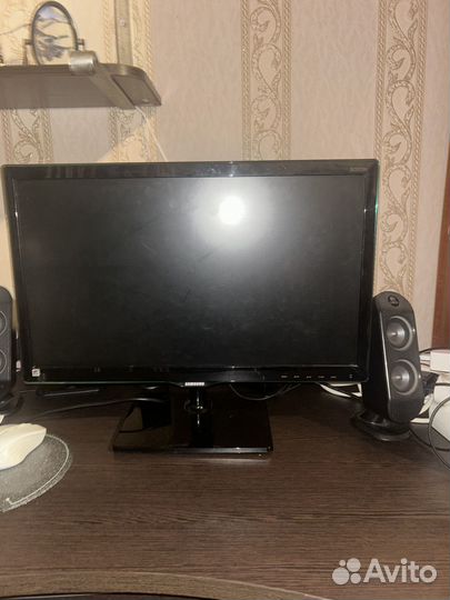 Монитор samsung 21,5
