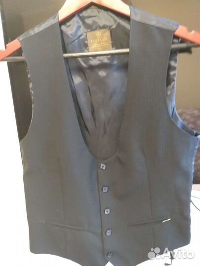 Жилетки F12plus размер М.турция