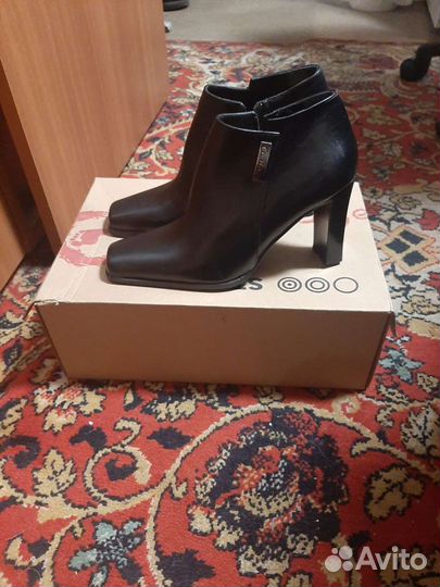 Ботильоны 38 кожа новые