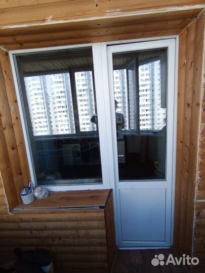 Дверь пластиковая