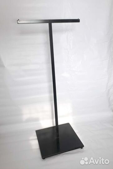 Вешала для одежды т-образные