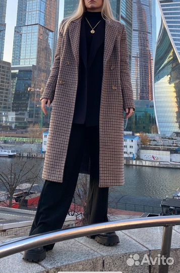 Пальто женское 42 44
