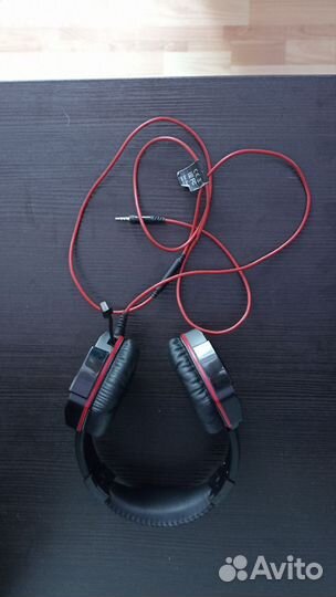 Игровые наушники