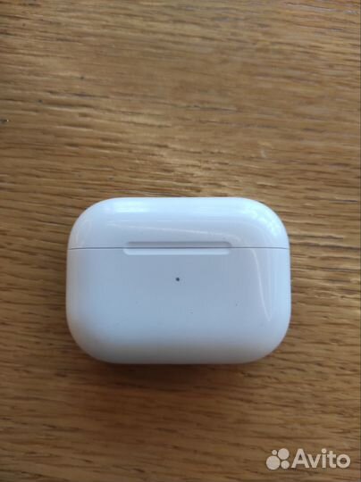 Кейс Apple Airpods (без наушников)