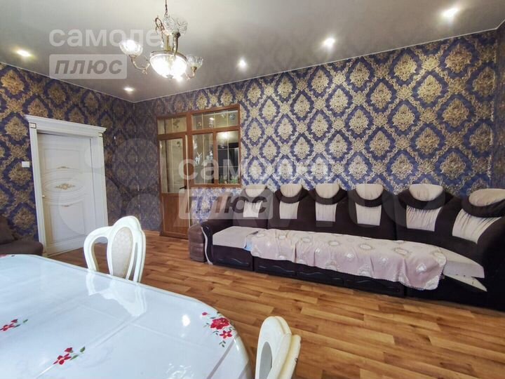 Дом 131,8 м² на участке 6,7 сот.