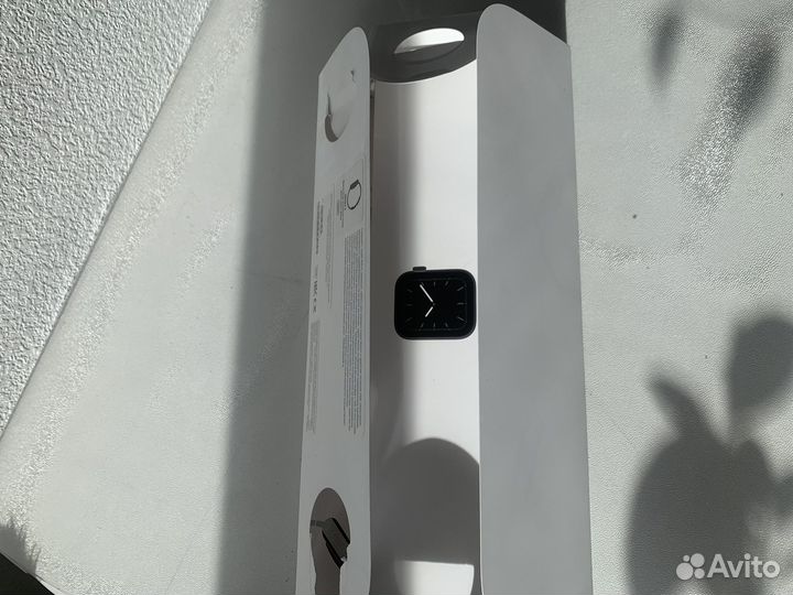 Часы apple watch 5 44 mm