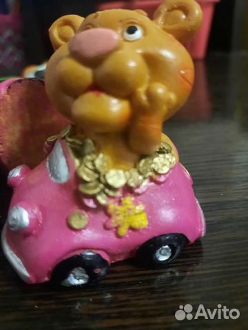 Фигурки сувенирные