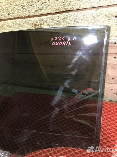 Стекло двери задней левой Kia Quoris