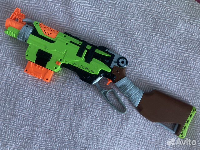 Бластер Nerf Зомби Страйк Слингфайр