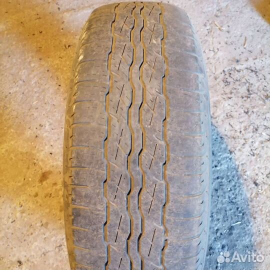 Bridgestone Dueler H/T 687 225/65 R17 102H