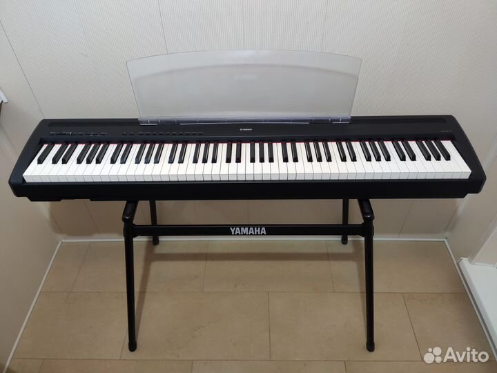Цифровое пианино Yamaha P85