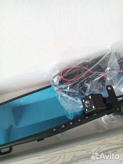 Зеркало регестратор с камерой заднего вида