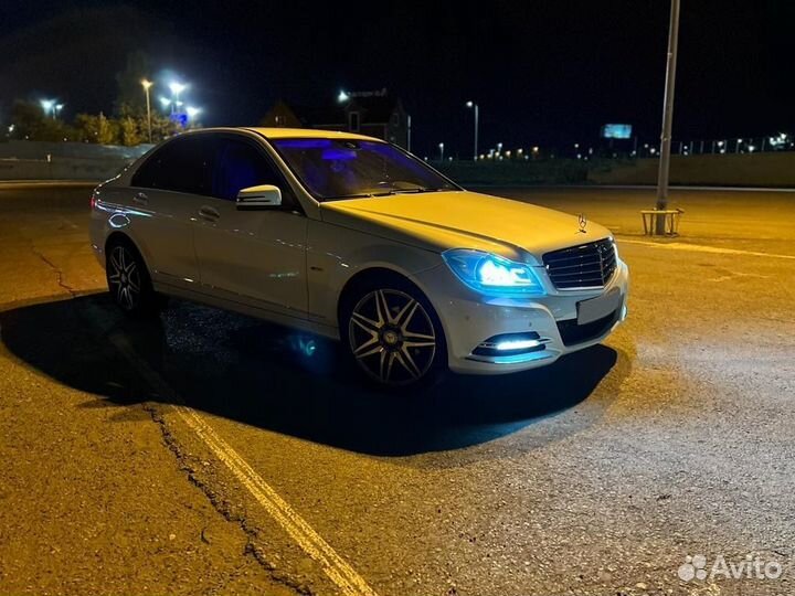 Mercedes-Benz C-класс 1.8 AT, 2011, 190 000 км