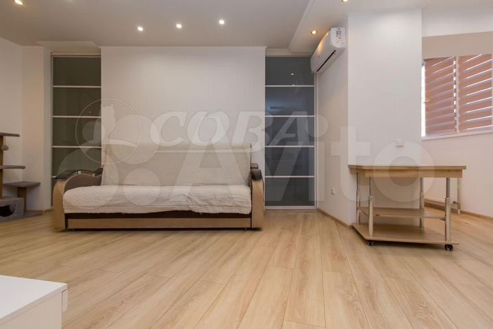 2-к. квартира, 62 м², 3/15 эт.