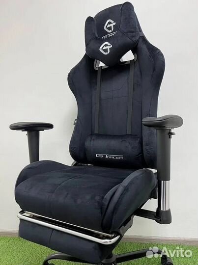 Офисное кресло (геймерское). Кресло для директора