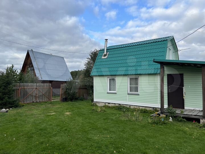 Дача 50 м² на участке 8 сот.