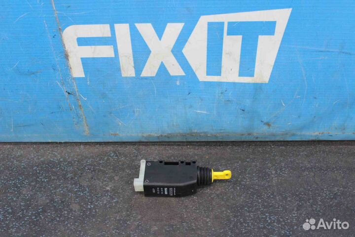 Активатор замка багажника Saab 9-5 (Сааб 9-5) YS3E