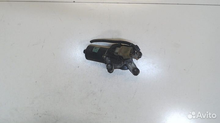 Двигатель стеклоочистителя передний Nissan Almera