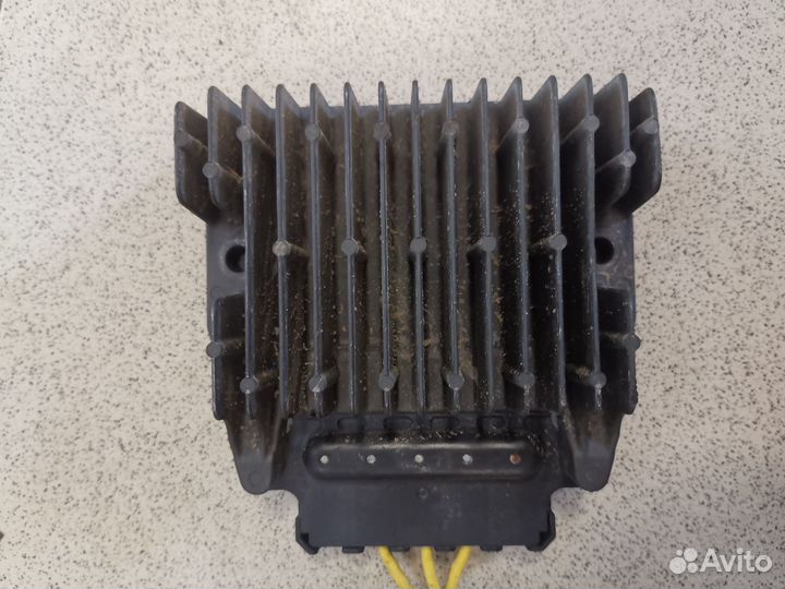 Реле заряда Honda vfr 1200 2011