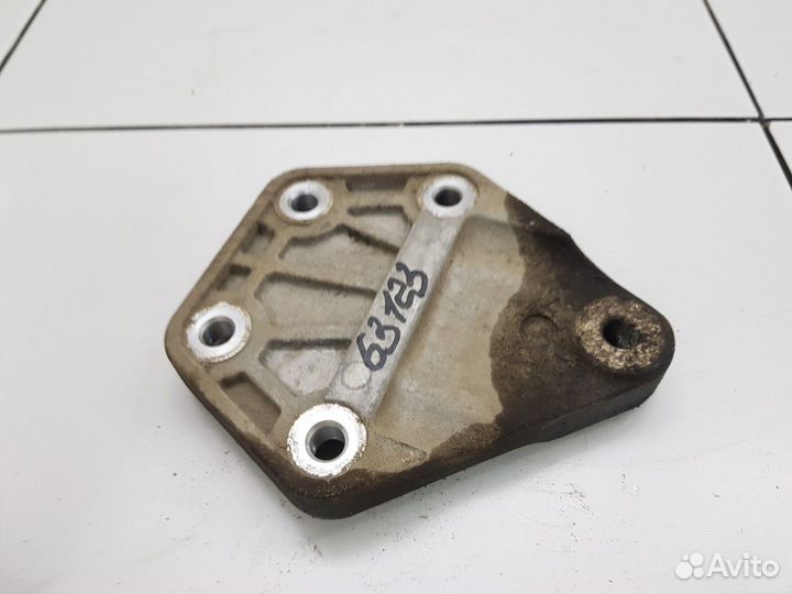 Кронштейн раздаточной коробки (Hyundai Creta II)