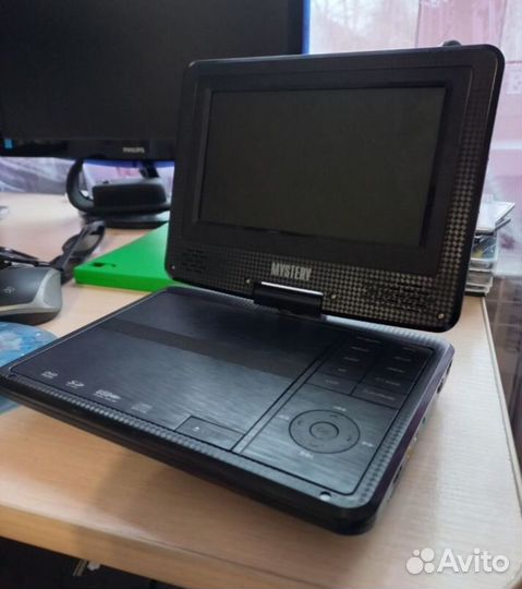 Портативный видеопроигрыватель