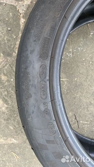Michelin Pilot Super Sport 265/40 R19