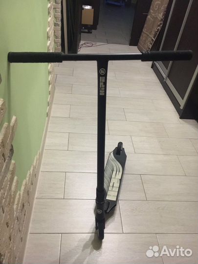Трюковой самокат hipe h8