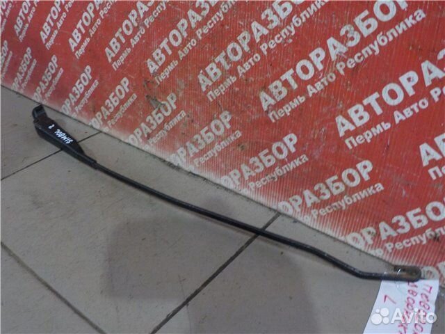 Поводок дворника левый Renault Symbol LB0K K4JA712