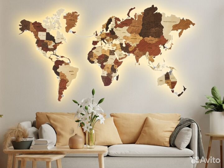 Карта мира из дерева с подсветкой