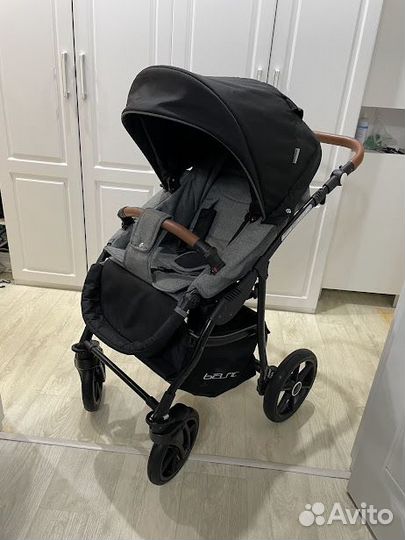 Коляска 3 в 1 Riko Basic Bella в отличном состояни