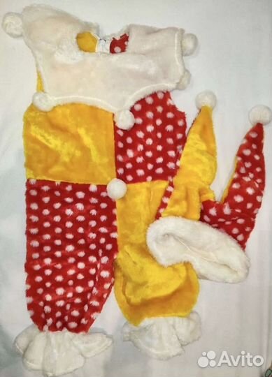 Карнавальный костюм петрушки