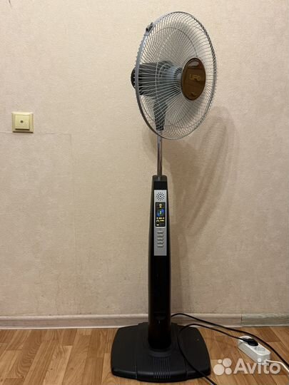 Вентилятор напольный с ионизацией и пультом UFO