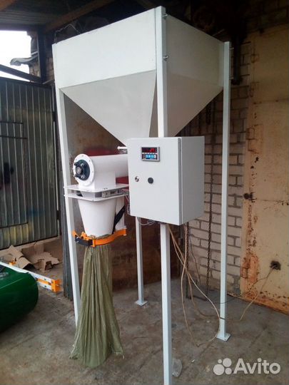 Дозатор весовой фасовщик затариватель шнековый