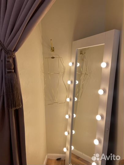 Рейл для одежды в аренду