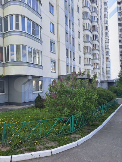 3-к. квартира, 77 м², 6/17 эт.