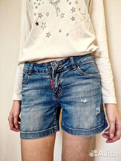Джинсовые шорты
