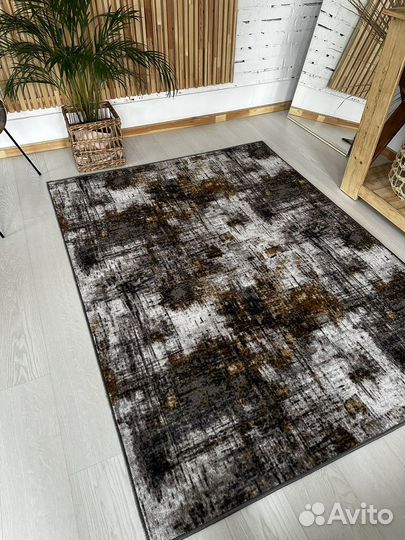 Палас новый