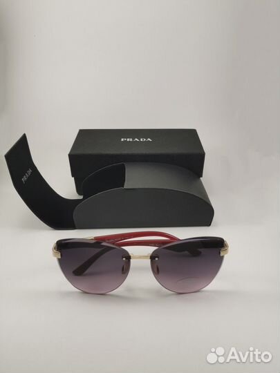 Солнцезащитные очки женские