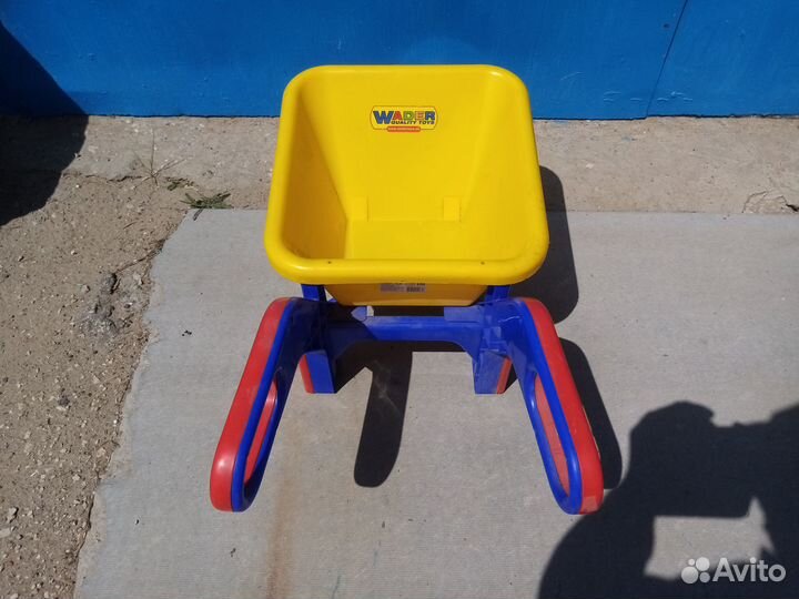 Тачка детская