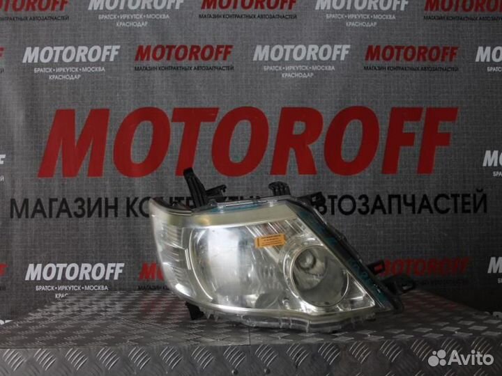 Фара правая Ниссан Серена C25 (рест 07-10г) А065