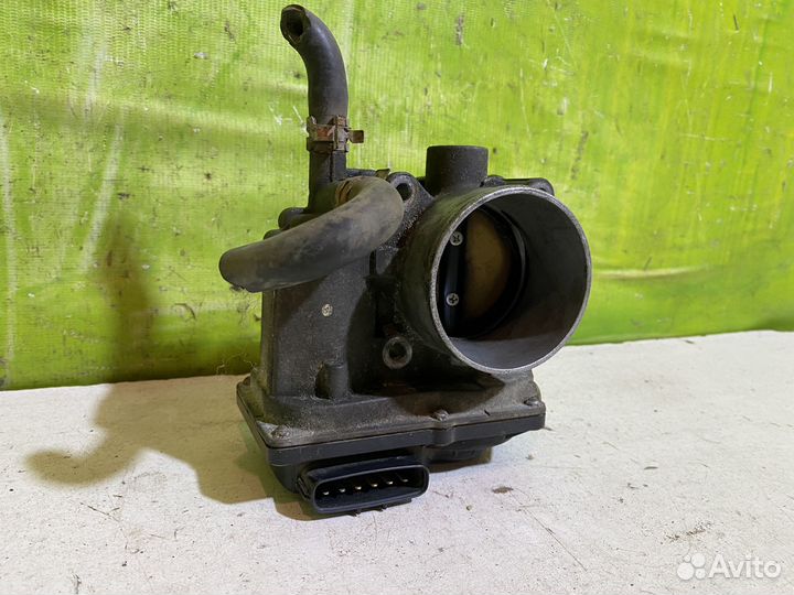 Заслонка дроссельная Toyota Corolla Auris E150