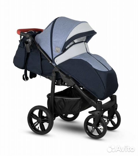 Прогулочная коляска с большим спальным местом